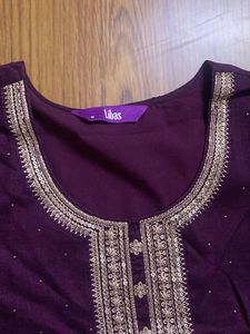 Elegant Purple Embroidered kurta set