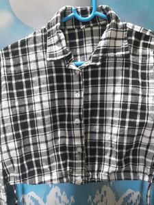 Checks Cropped Top