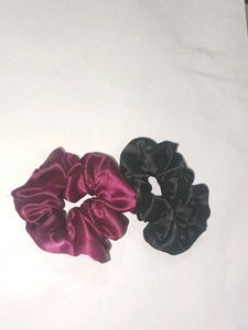 2 Satin Scrunchies Set