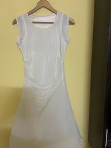 Elegant White Embellished Sleeveless Dress