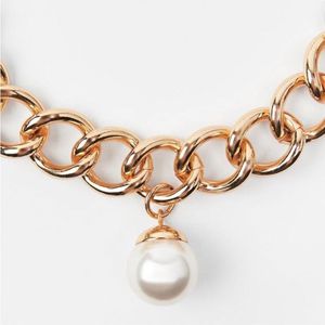 Limited Edition Zara Huge Pearl Pendant Necklace