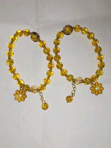 Daisy Charm Beaded Bracelets pack of 2