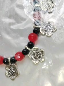 Red and black beaded oxidized jewellery set
