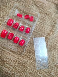 Red Decorative False Nails