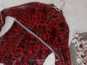 Red Floral Print Long Sleeve Top