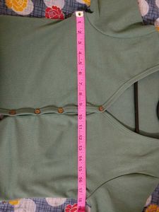 Cute Cropped Button-Up Top