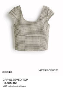 🎀Brand New H&M Cap-Sleeved Top🎀