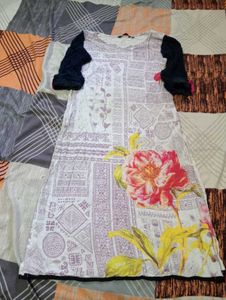 Beautiful Floral Print Kurta