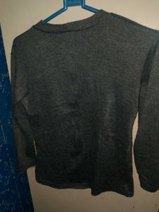 Grey Sweatshirt