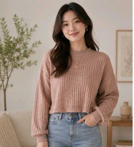 Chic Cropped Knit Top