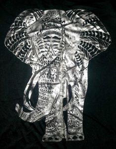 🖤 Chic Silver Elephant Black Tank Top - Women