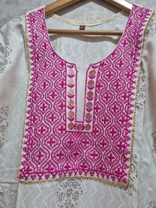 Elegant White &amp; Pink Embroidered Kurta