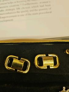 Gold Tone earring