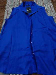 Shein Blue Sleeveless Collared Shirt