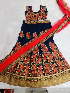 🇳🇿💫🎀Embroidered Blue &amp; Red Lehenga Choli Set