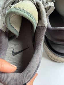 Nike Odyssey Running Shoes - UK 5