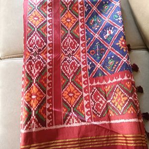 Beautifully Handwoven Silk Saree