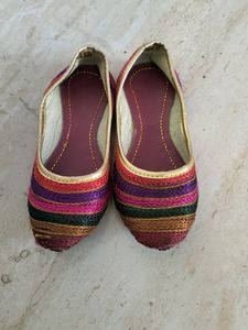 Mojri For Girls