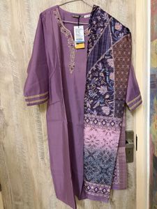 Elegant Purple Kurta with Embellishments