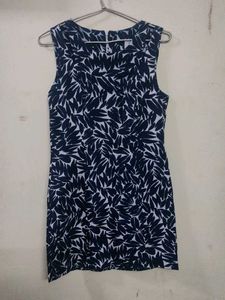 Stylish Sleeveless Leaf Print Dress