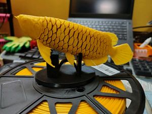 Golden Arowana Fish Showpiece