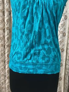 Blue Animal Print V-Neck Top