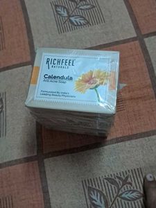 Richfeel Naturals Calendula Anti Acne Soap