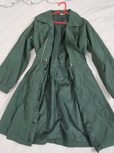 dark Green Lightweight Trench Coat size M