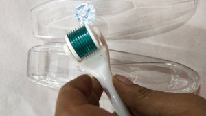 Derma Roller For Hair &amp; Skin