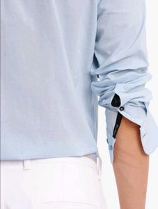 Very soft Feather Rare Rabbit Men's Light Blue