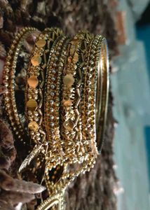 Exquisite Gold-Tone Bangles Set