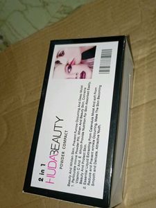 Huda Beauty 2 in 1 Powder Compact