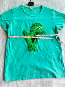 4 pic Tshirt combo (size- 5 years+)