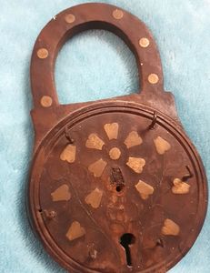 Used But Antiqe Key Holder