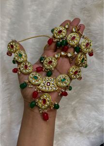 Unused Stunning Indian Kundan Necklace Set