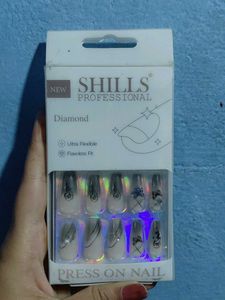Diamond Press On Nails -