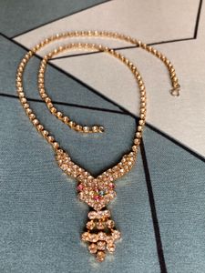 Sparkling Rhinestone Necklace