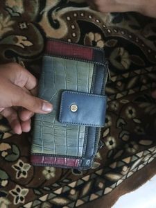 This Is Pure Leather Purse For Women