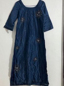 Elegant Navy Blue Embroidered Kurta