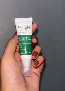Simple Barrier Repair Hydrating Lip Balm SPF30