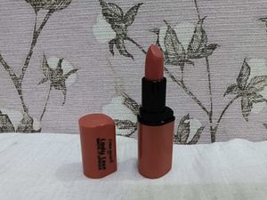 Lady Love Matte Lipstick