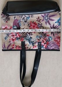 🆕️ Flower Print With Leather Purse Full Astr
