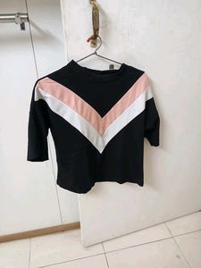 Stylish Chevron Print Top