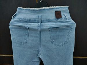 Light Blue High-Waisted Frayed Jeans