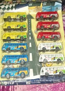 Die-Cast Toy Bus Set