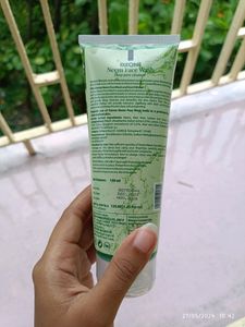 Ozone Ayurvedic Neem And Aloevera Face Wash