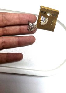 Sparkling Fan-Shaped Stud Earrings