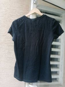 Puma Black &amp; Gold Logo T-Shirt
