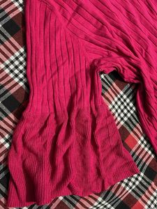 pink V-Neck knit Top