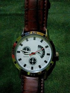 Classic Brown Leather Strap Watch